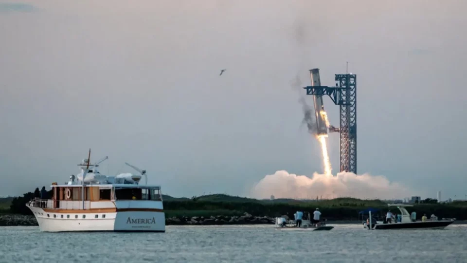 Por qué el estallido sónico del cohete más poderoso de SpaceX preocupa a algunos científicos