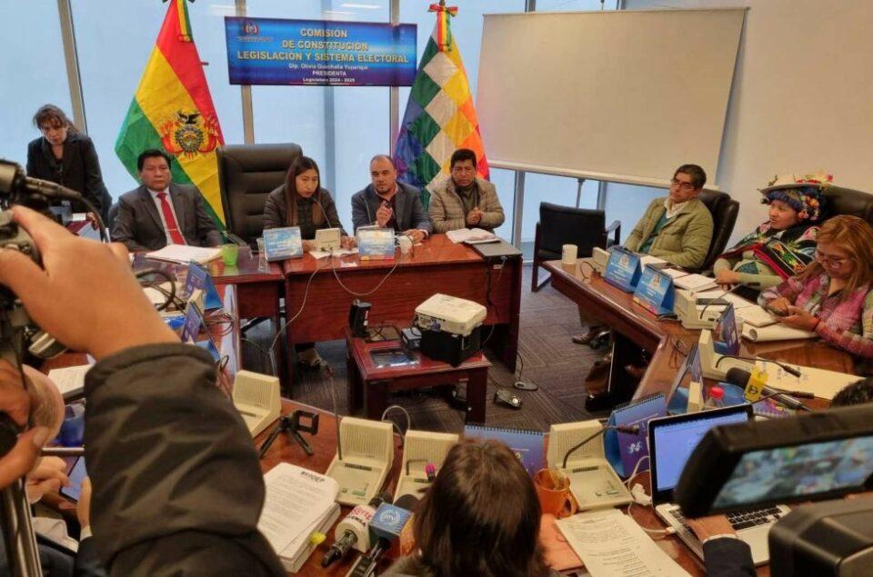 TSE establece el 15 de enero como plazo fatal para la promulgación de la Ley de Escaños