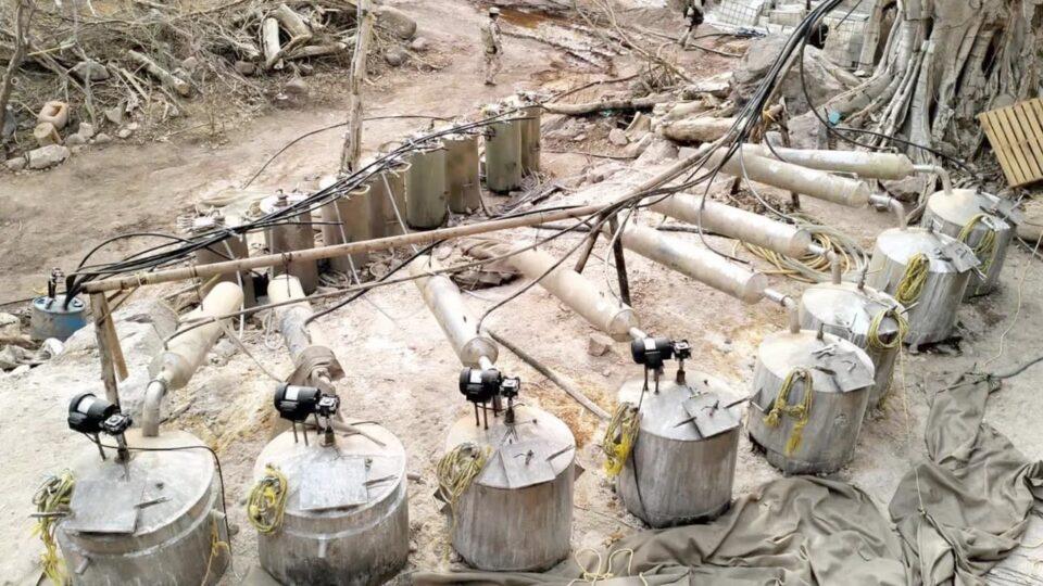 Desmantelan narcolaboratorio en Sinaloa, México