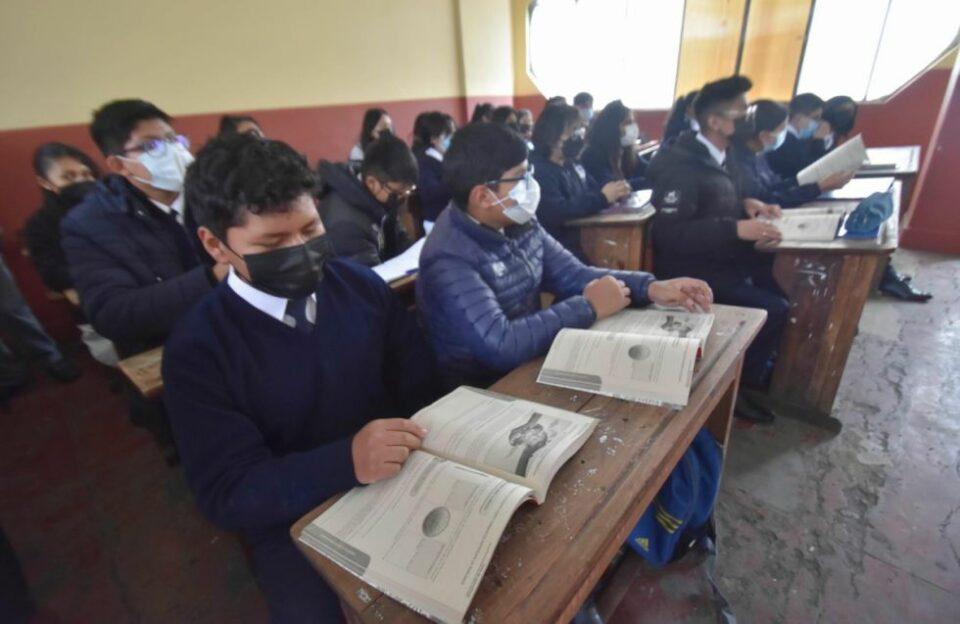 Salud y Educación preparan protocolos de seguridad contra Covid