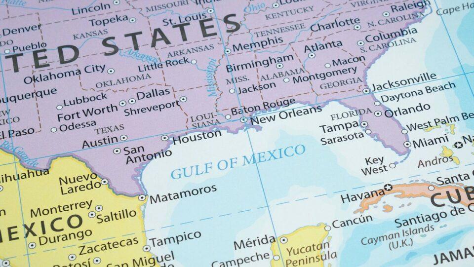 Trump propone renombrar el golfo de México a golfo de América y desata una ola de memes