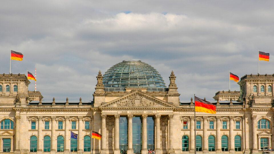 Parlamento de Alemania aprueba plan para endurecer la política migratoria