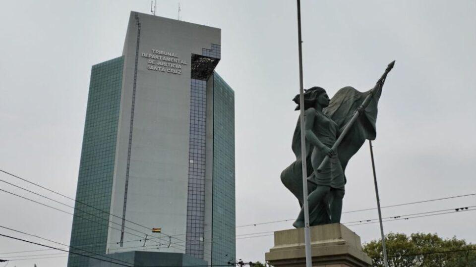 Intervienen las oficinas de Derechos Reales en Santa Cruz por una investigación sobre una "red de corrupción"