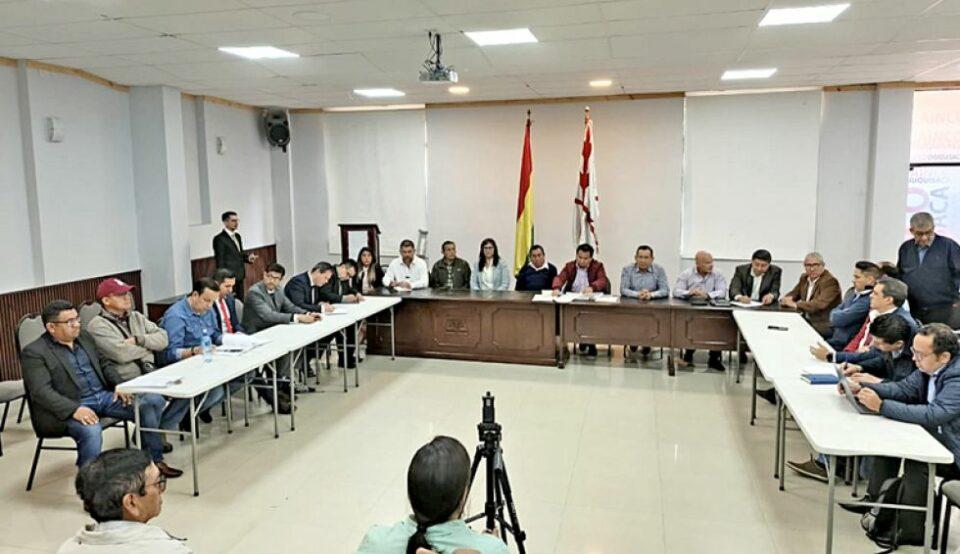 Sectores advierten instalar un paro en caso de que la ALP no derogue la disposición séptima del PGE