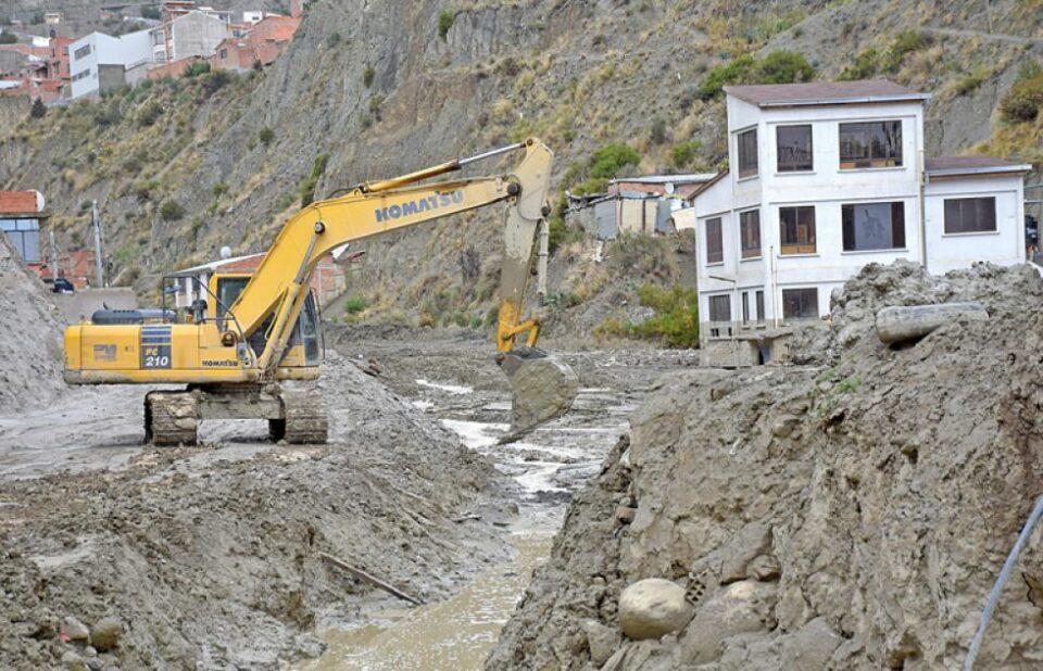 Seis viviendas afectadas por desbordes del río Pasajahuira en Bajo Llojeta, La Paz