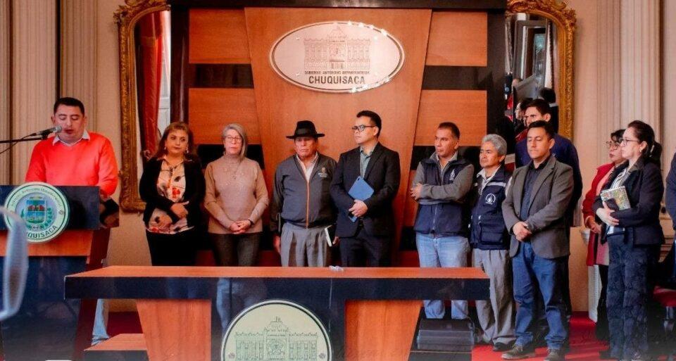 Chuquisaca demanda mejorar los vuelos a la capital del país