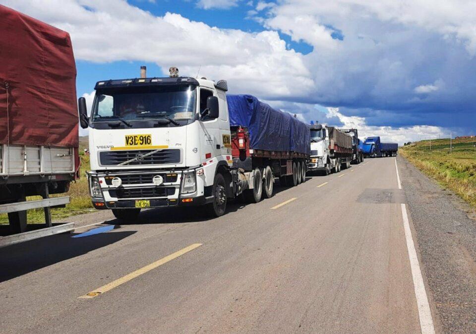 Transporte pesado anuncia incremento de tarifas en un 40%