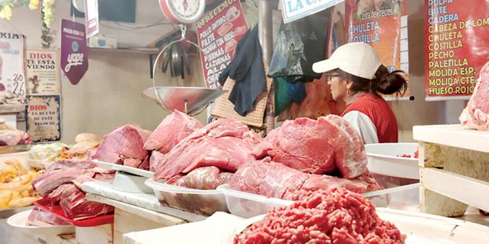 Gobierno anuncia sanciones contra ganaderos que especulen con precio de la carne de res