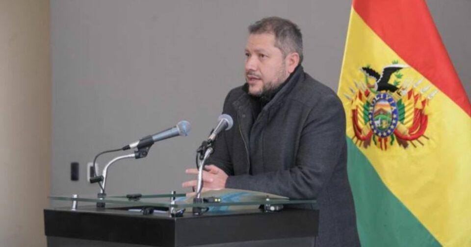 36 firmas importarán por mes 29 millones de litros de combustible