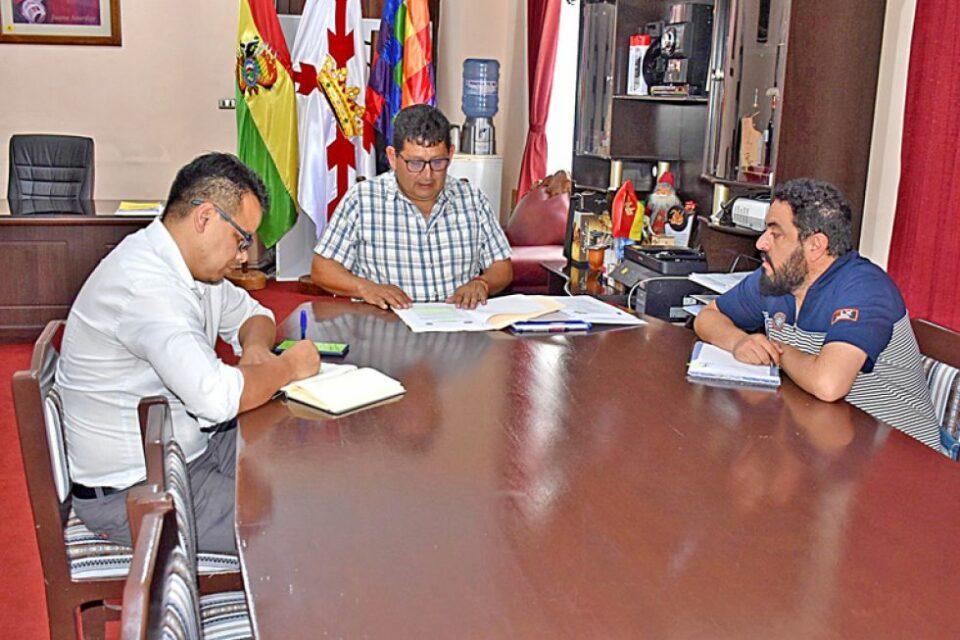 Analizan hermanamiento entre la Intendencia de Asunción, Paraguay y Sucre