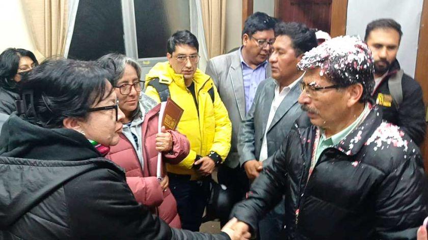 Alcalde interino anuncia la reestructuración total