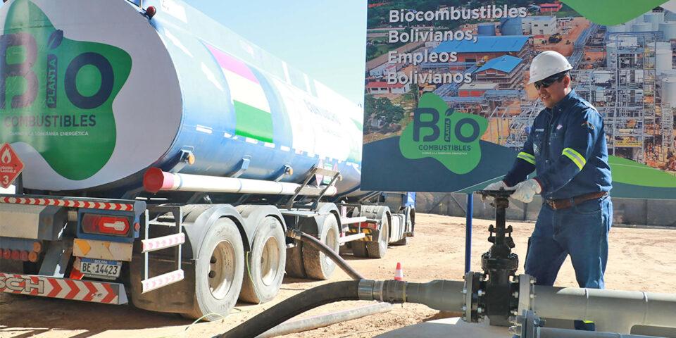 Arce visiona sustituir importación de diésel