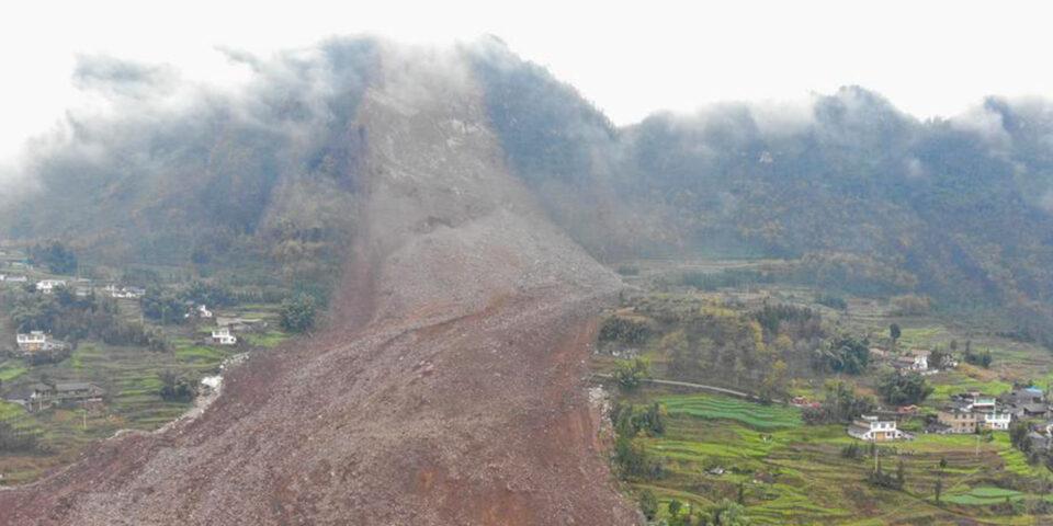 Bolivia manifiesta su solidaridad con China por el deslizamiento de tierra en Sichuan