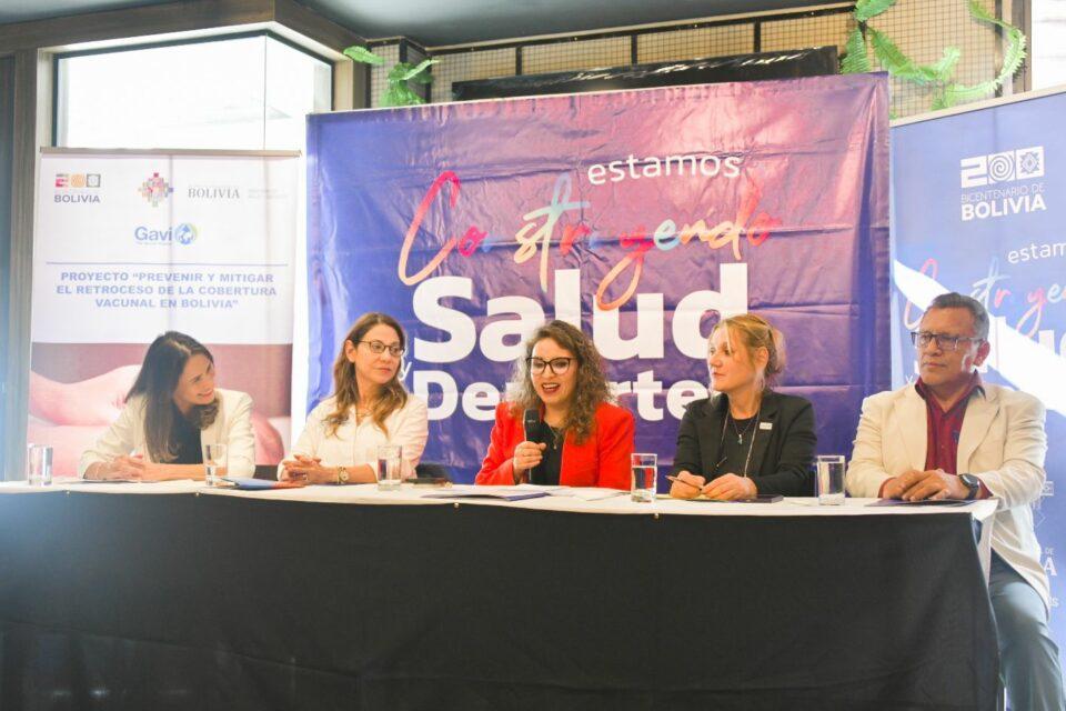 Misión internacional destaca vacunación en el país: ‘Bolivia tiene avances importantes’