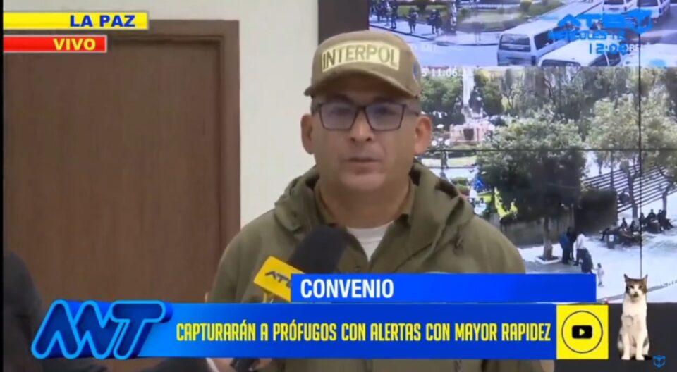 Se firma convenio entre INTERPOL y BOL-110 para agilizar la captura de personas con aprehensión