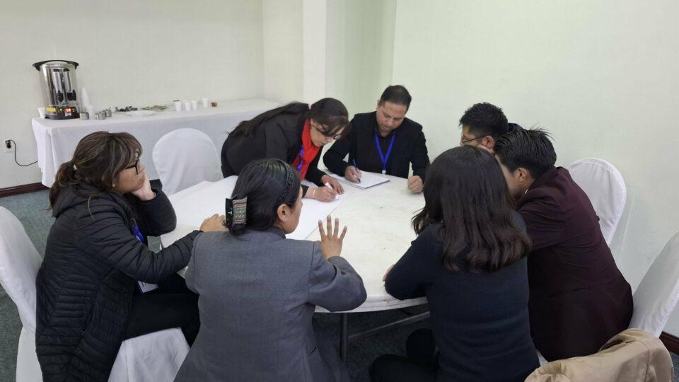 Alianza entre Sinchi Wayra y Enseña por Bolivia fortalecerá la educación en comunidad de Oruro