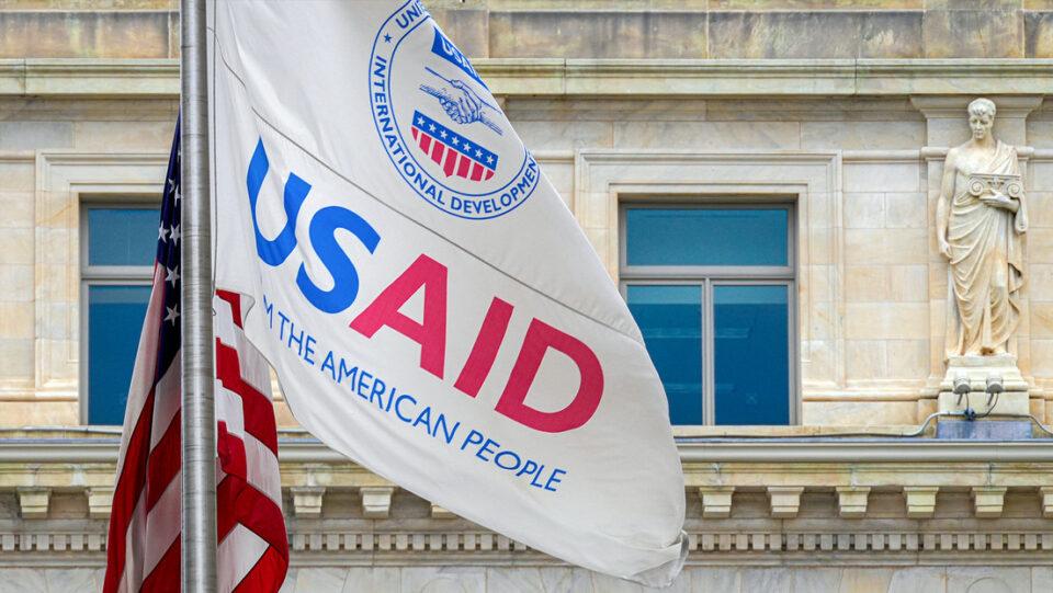 USAID suspende a casi todos sus empleados y despide a 1.600 en EE.UU. debido a recortes