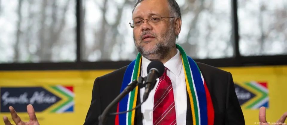 Suráfrica: expulsión de su embajador en EEUU es "lamentable"
