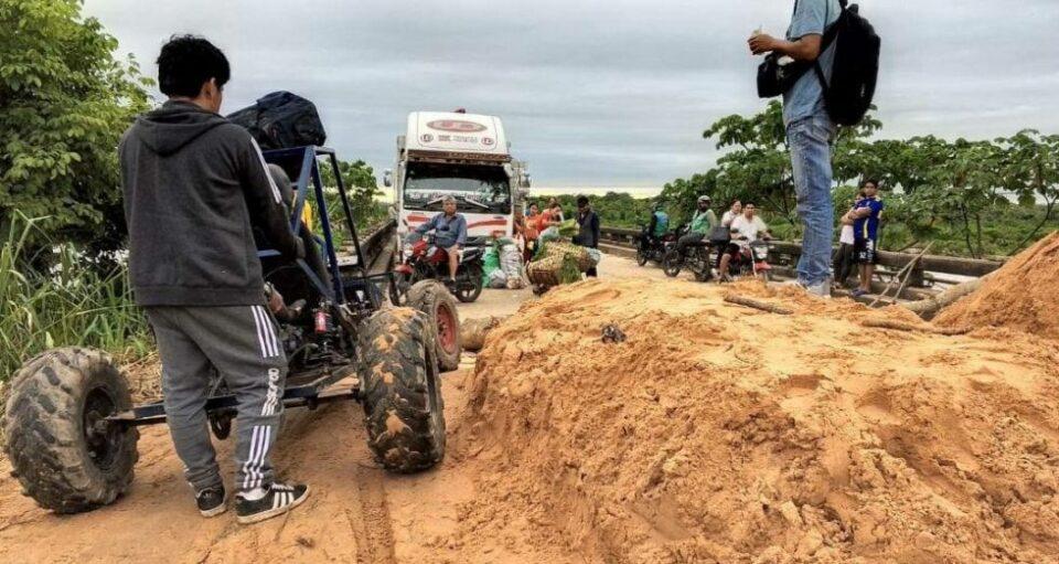 Santa Cruz: pobladores cumplen tercer día de bloqueo y anuncian masificar sus medidas