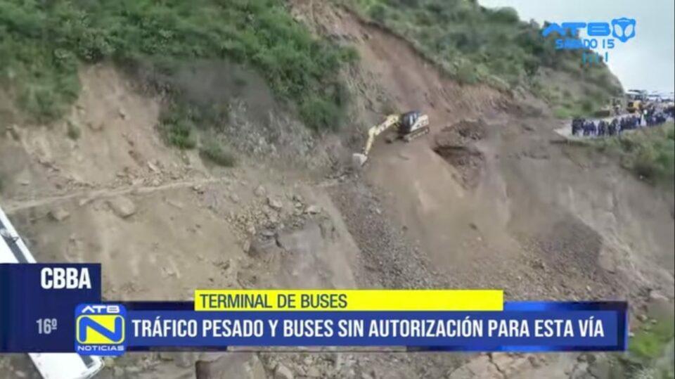 Cochabamba: Mantienen restricciones de tránsito en la ruta hacia el occidente