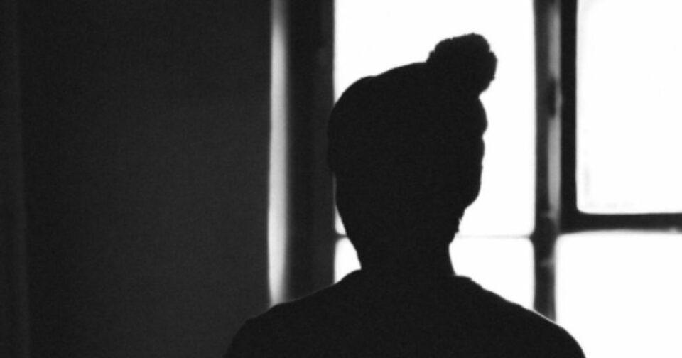 Mujer de 58 años es detenida por la presunta violación a una joven de 28 en La Paz