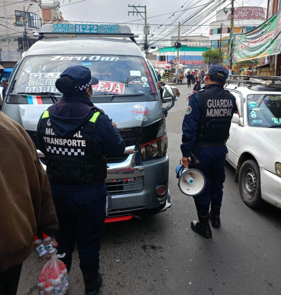 Alcaldía de La Paz ratifica nuevas tarifas del transporte pese a ley que invalida