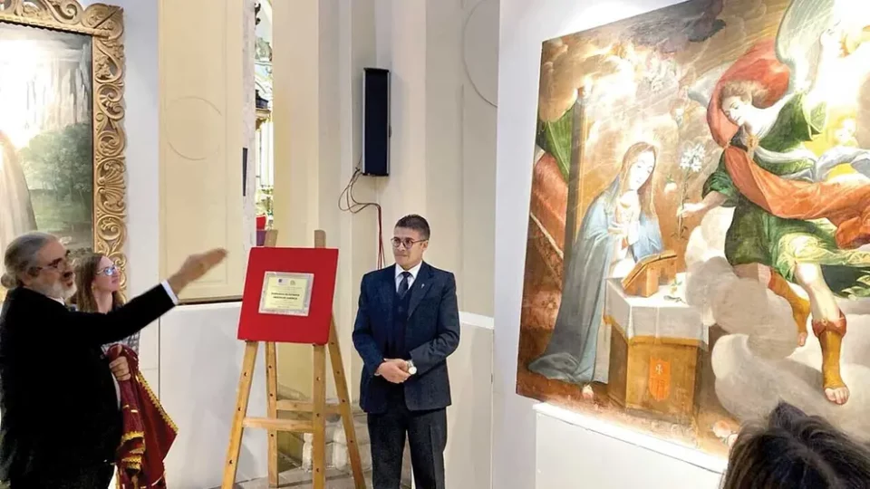 Bolivia recibe obras restauradas de Melchor Pérez de Holguín como regalo por el Bicentenario