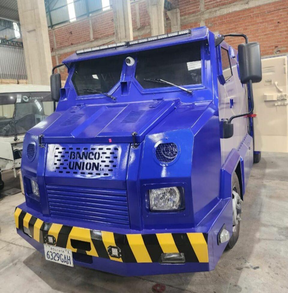 Banco Unión gestiona la incorporación de nuevos vehículos blindados y la expansión de sus agencias móviles Sariri