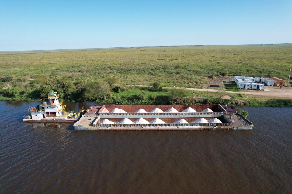 ASP-B logra exportar 3.000 toneladas de yeso hacia Paraguay