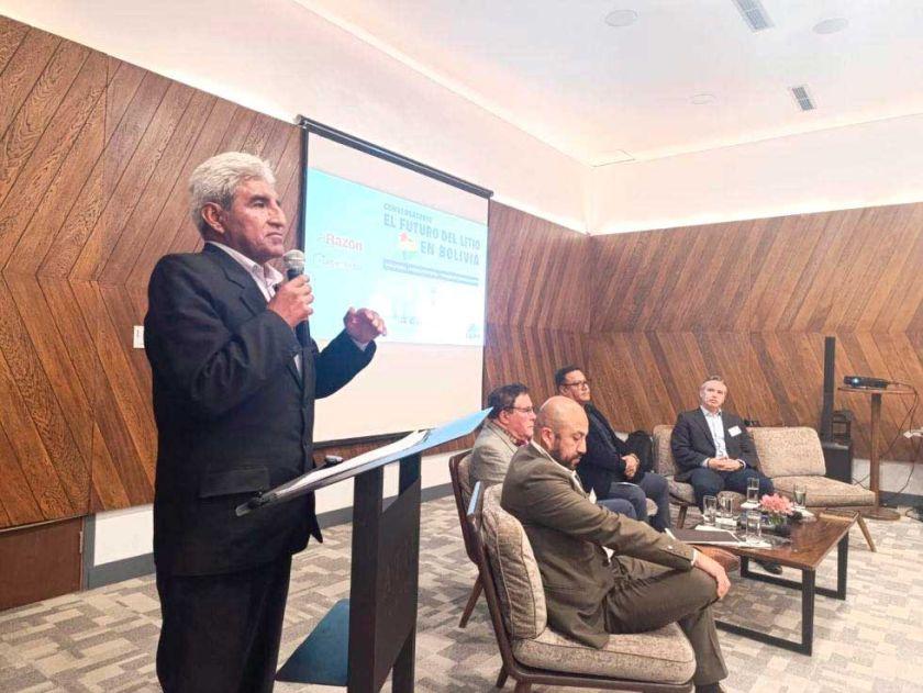 Anuncian demanda contra autoridades que no cumplieron orden de migración de minería en el Cerro Rico