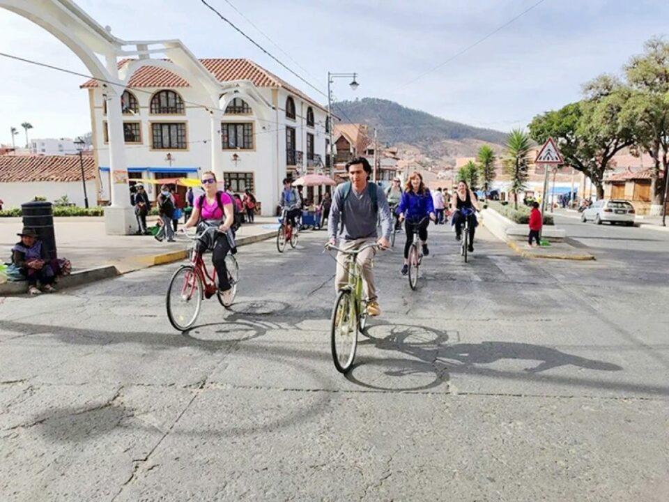 Día del Peatón, convite, entrada de Ceras rumbo este 7 de septiembre