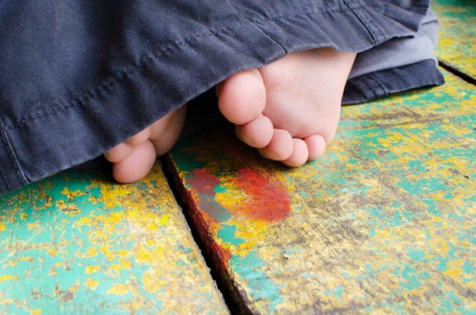 Bermejo: Fallece niño de dos años tras caer de una camioneta