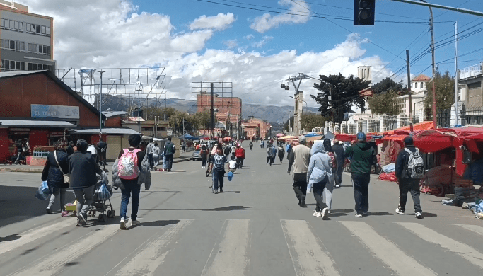 Policía reporta 21 vehículos y 58 personas que infringieron normas por el Día del Peatón