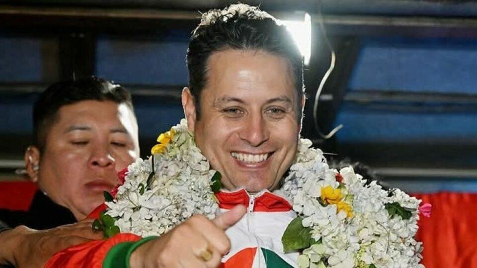 Lara afirma que "no tenía dinero" para llegar a la reunión del TSE