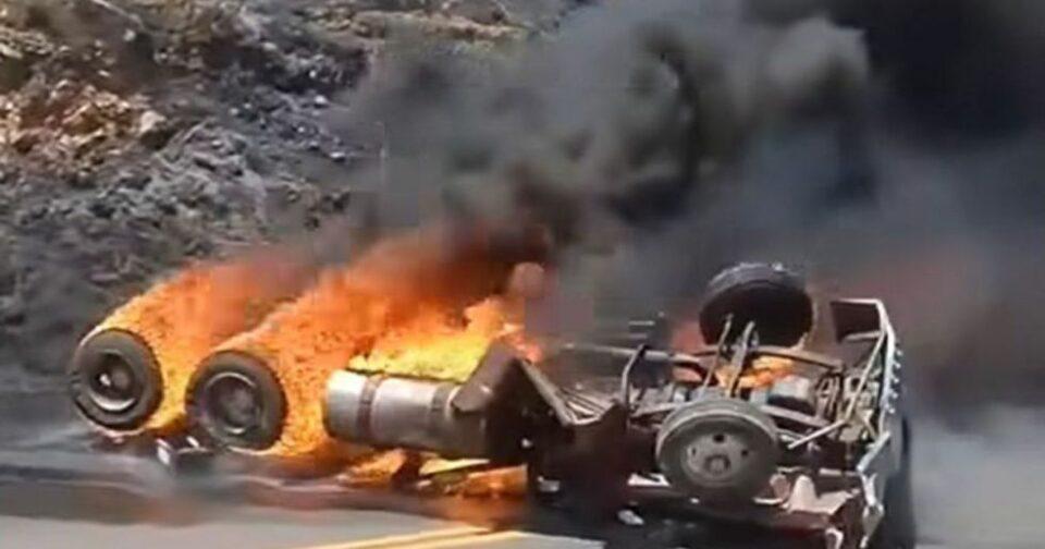 Fallecen dos personas calcinadas en la ruta Cochabamba – Santa Cruz