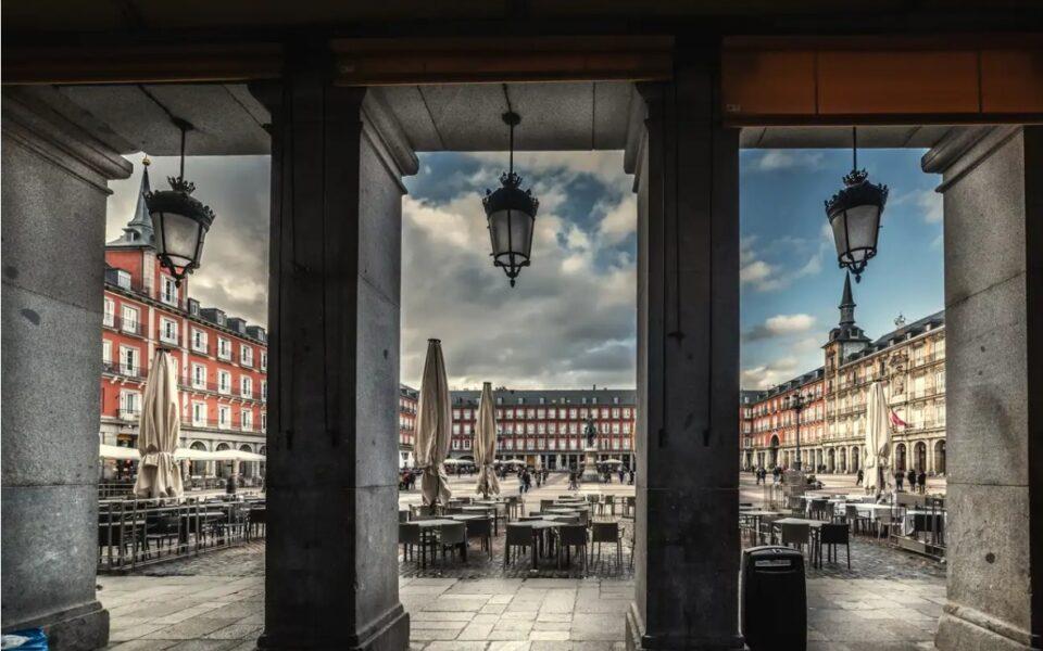 El mundo se vacía: migración, divisiones y un nuevo orden geopolítico