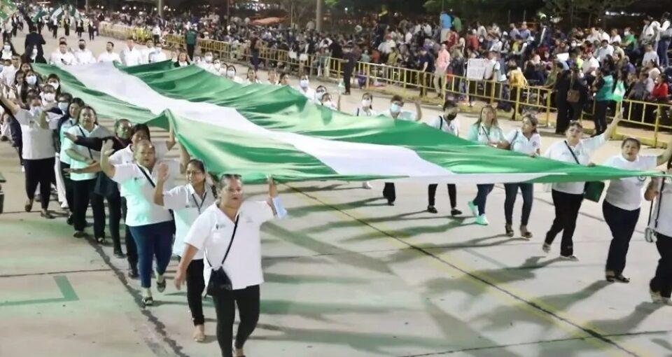 Santa Cruz prepara su 215 aniversario con un concurrido desfile y actos protocolares