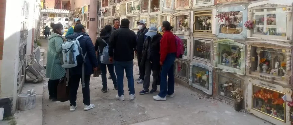 Destapan 76 nichos del Cementerio General pero no hallan rastros de dos difuntos