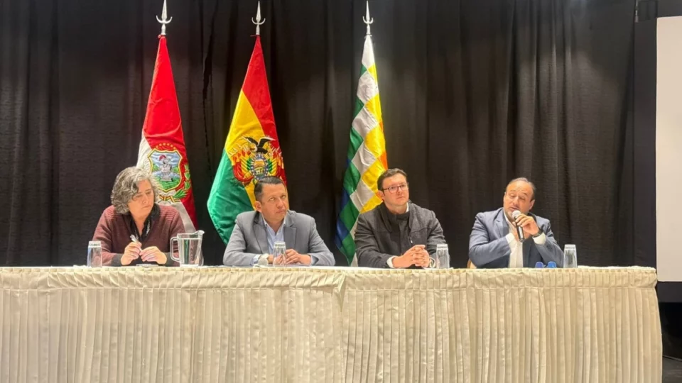 ANIV y Cancillería impulsan exportación de vinos y singanis