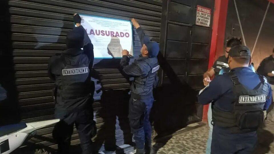 Clausuran 11 licorerías, 3 discotecas y 4 actividades más, entre esas un lenocinio clandestino