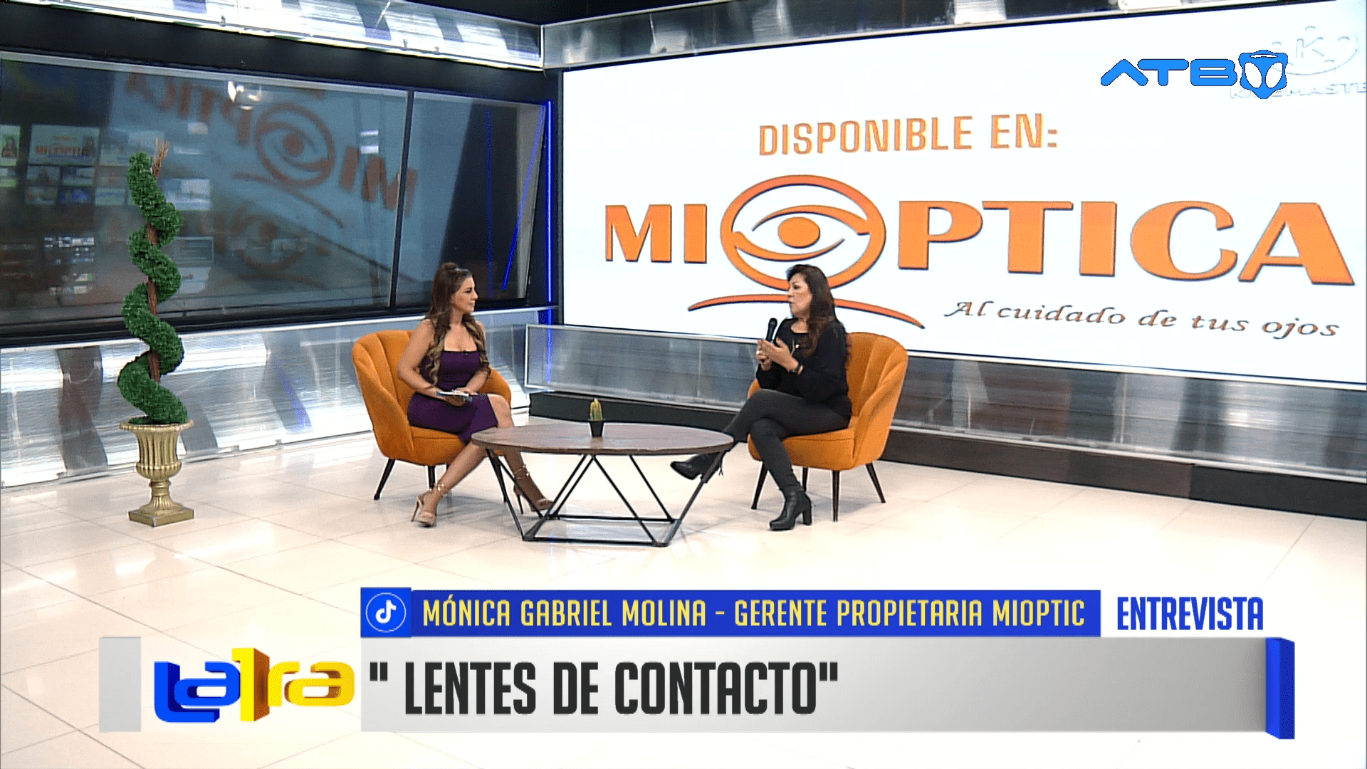 Especialista explica los beneficios, cuidados y variedades de los lentes de contacto