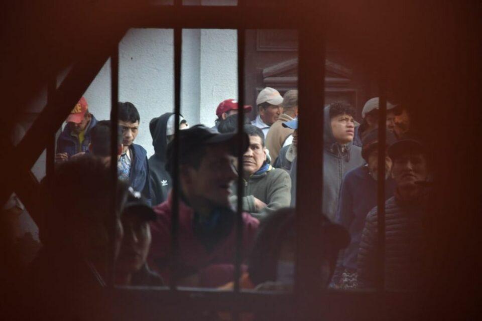 Defensoría del Pueblo inicia revisión de detenciones preventivas para reducir hacinamiento en cárceles