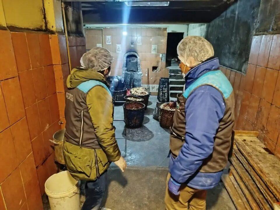 Ante la llegada de Todos Santos, masifican operativos de control en hornos de La Paz y El Alto