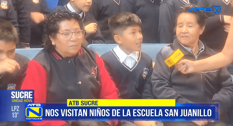 Estudiantes de la unidad educativa San Juanillo visitan la red ATB en Sucre