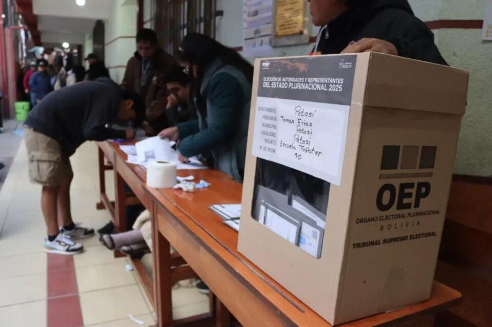 Paz, Quiroga y Arce denuncian intento de frenar el balotaje