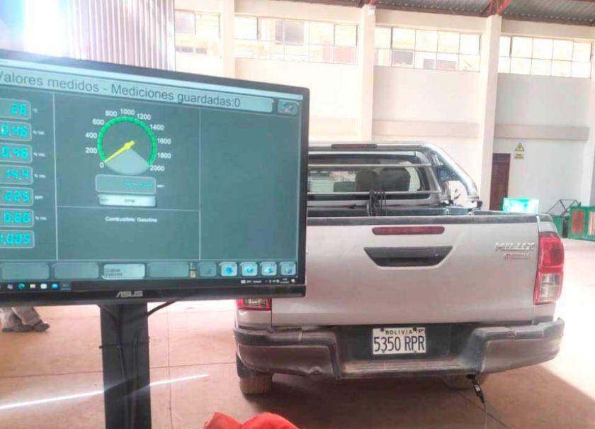 188 vehículos obtienen roseta ambiental 2025 en Potosí