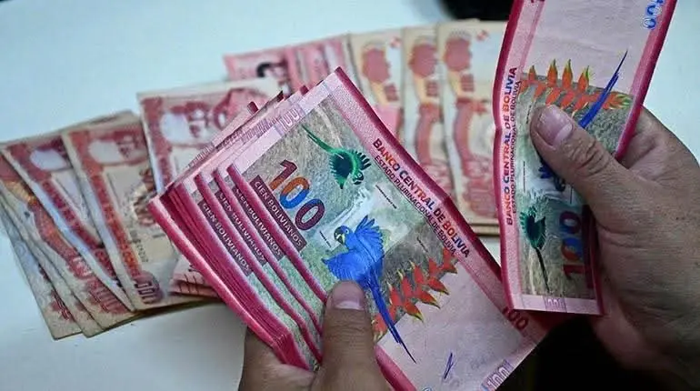 Gobierno dispone el pago de vacaciones acumuladas a funcionarios públicos
