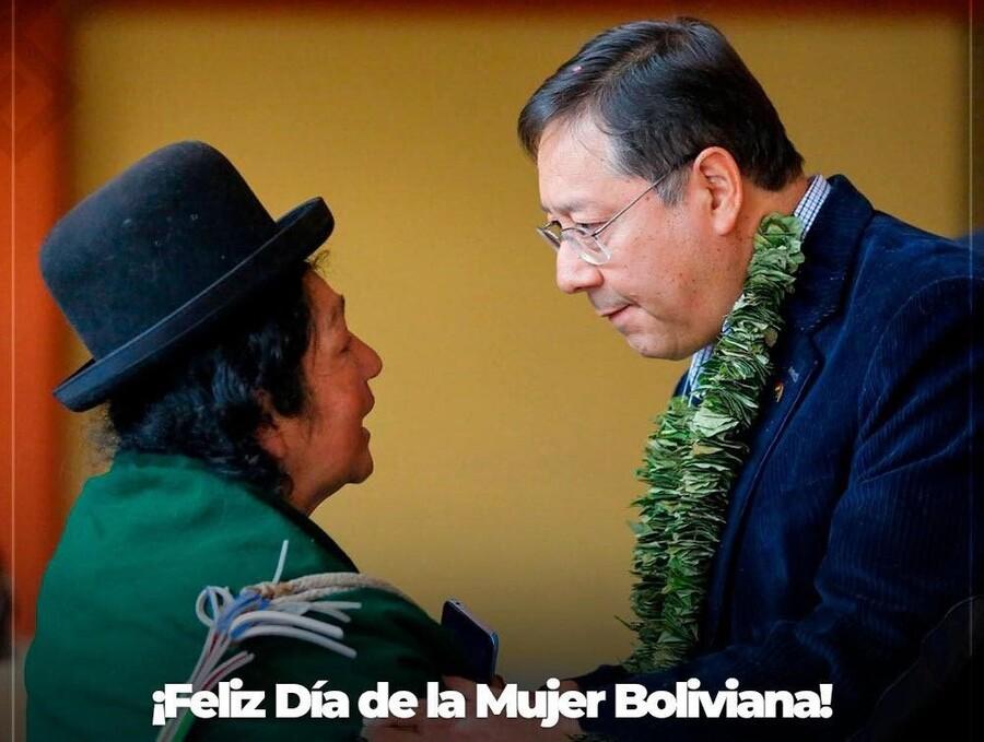 Arce expresa su admiración a las mujeres por ser el “pilar de la sociedad y vanguardia de la Revolución Democrática”