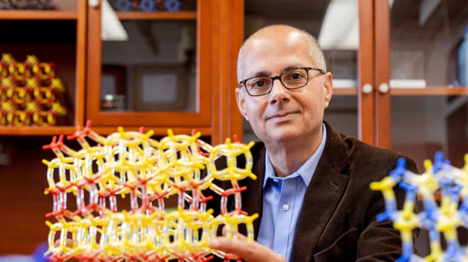 Nobel de Química 2025 premia a los creadores de una innovadora arquitectura molecular
