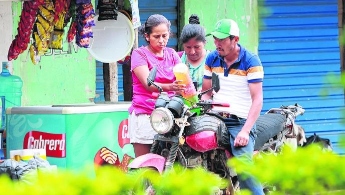 Bolivia vive crisis de combustible y se prevé alza de precios en 2026